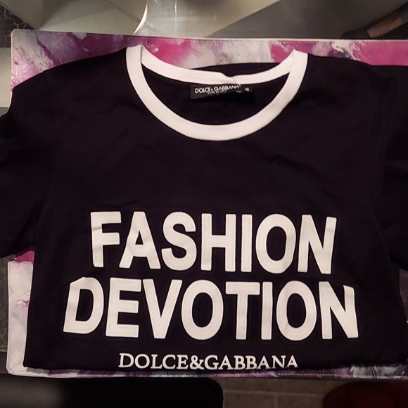 Dolce & Gabbana T-Shirt - Picture 2 of 5